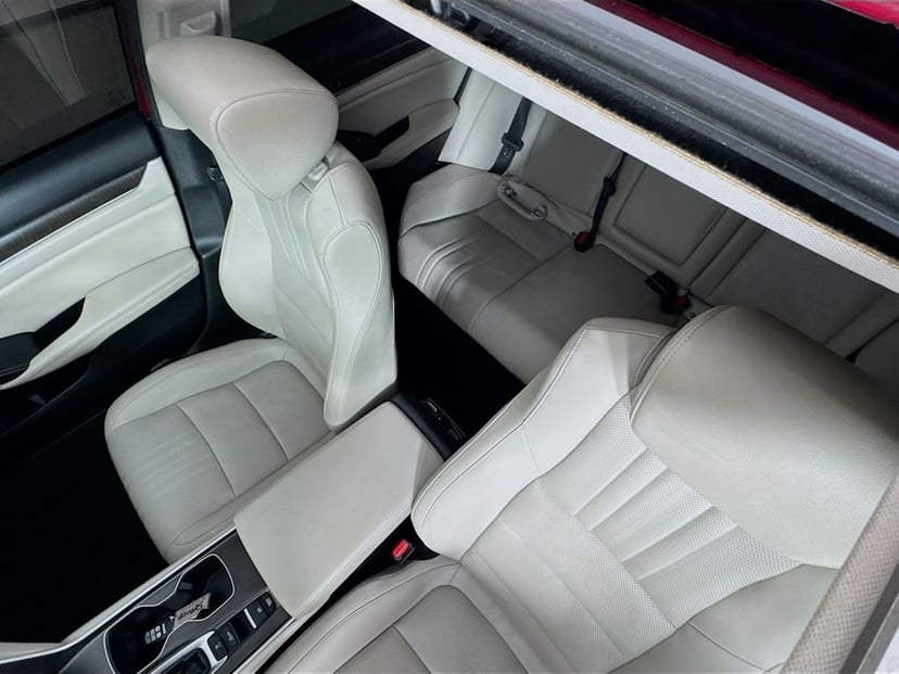 2022 Honda Accord - Image 27