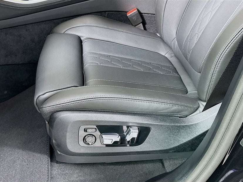 2026 BMW X5 - Image 21