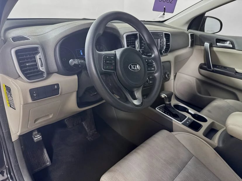 2017 Kia Sportage - Image 9