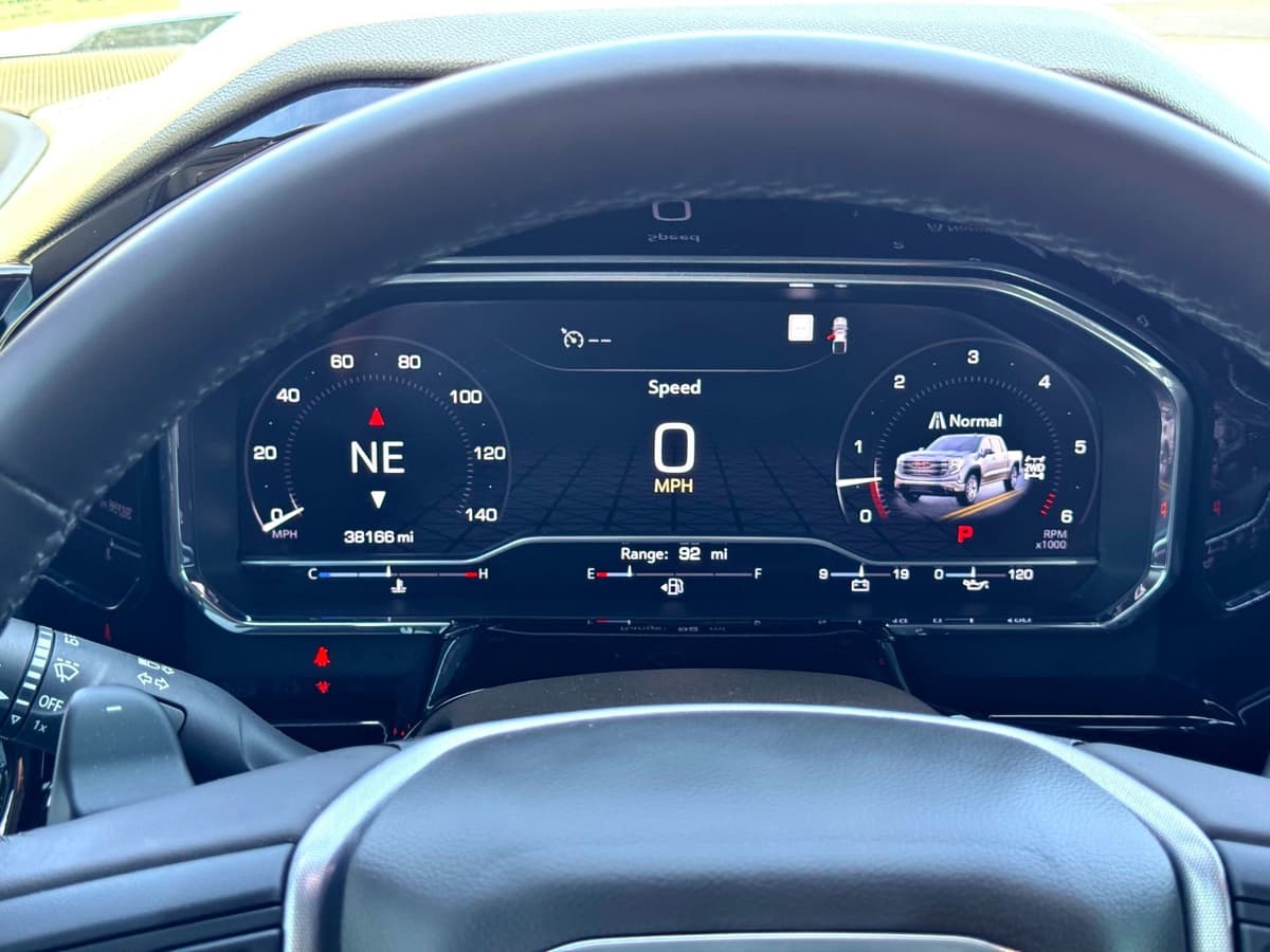 2023 GMC Sierra 1500 - Image 27