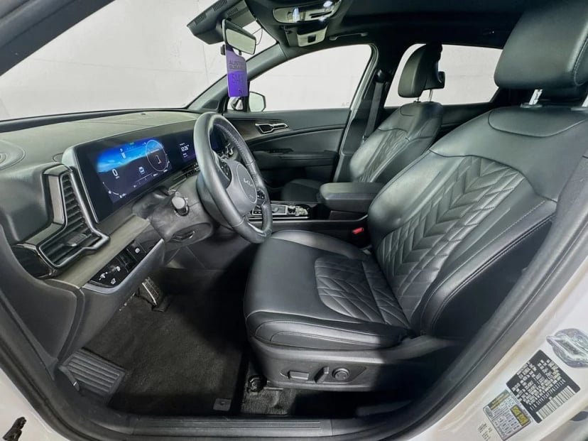 2023 Kia Sportage - Image 24