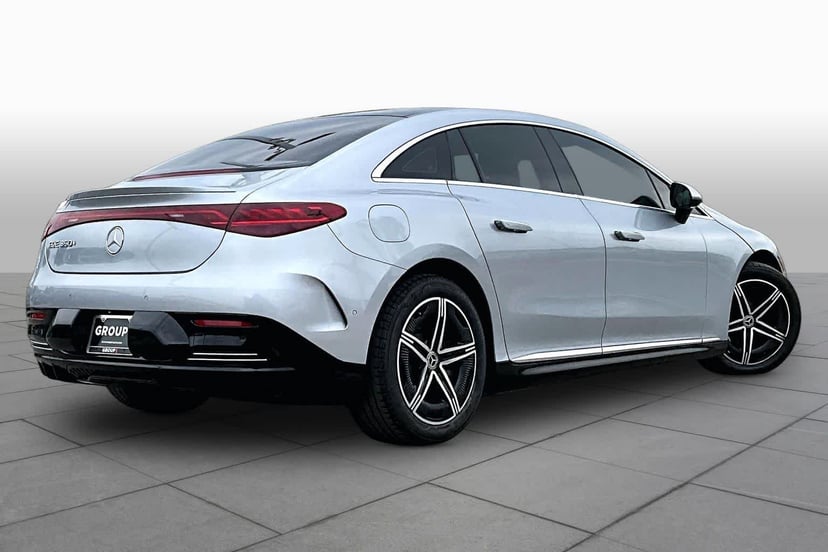 2023 Mercedes-Benz EQE 350+ - Image 12