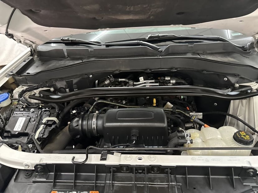 2022 Ford Explorer - Image 32