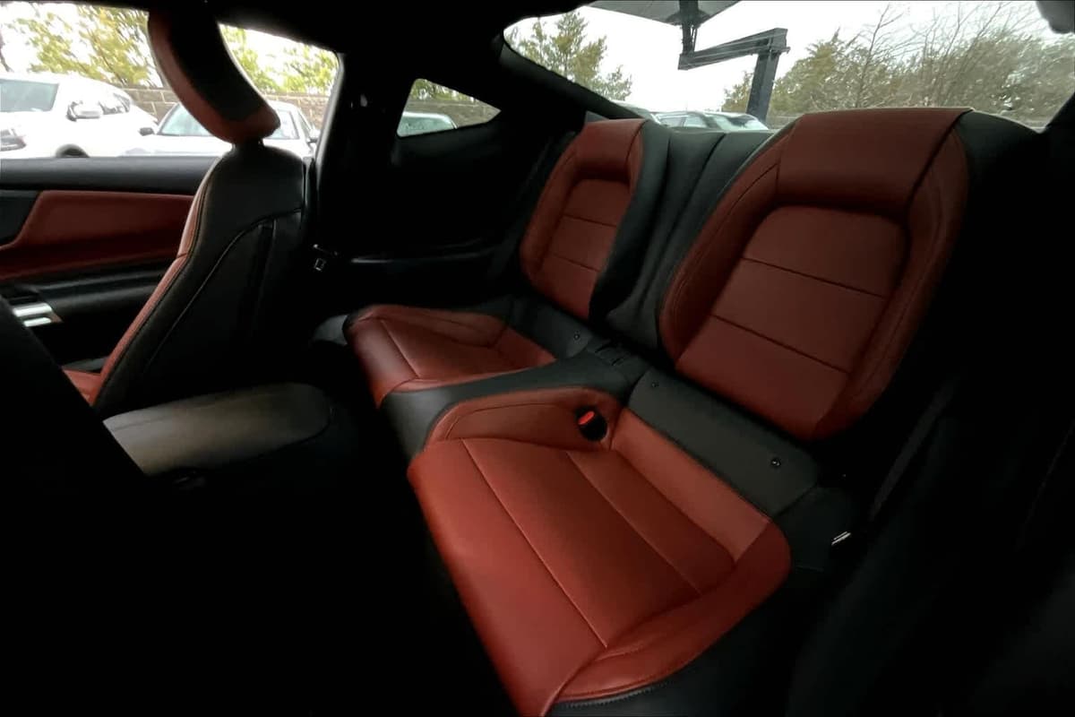 2024 Ford Mustang - Image 17