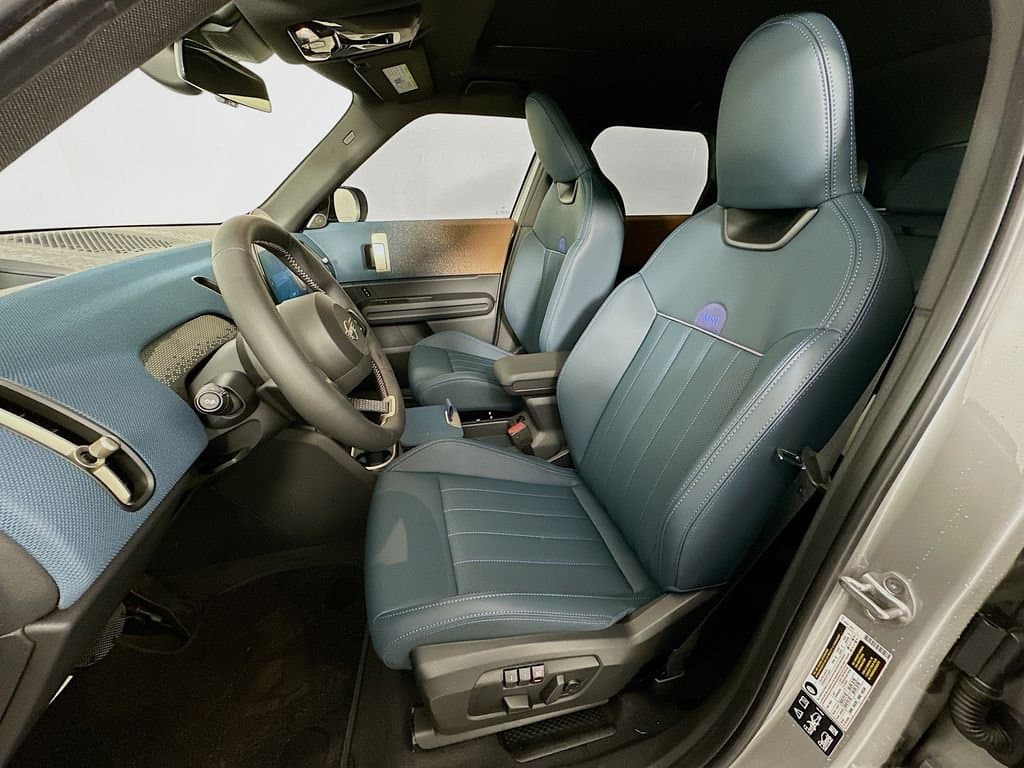 2025 MINI Cooper S Countryman - Image 16