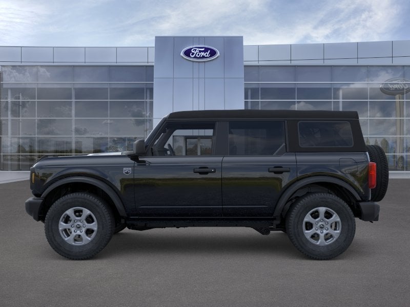 2026 Ford Bronco - Image 16