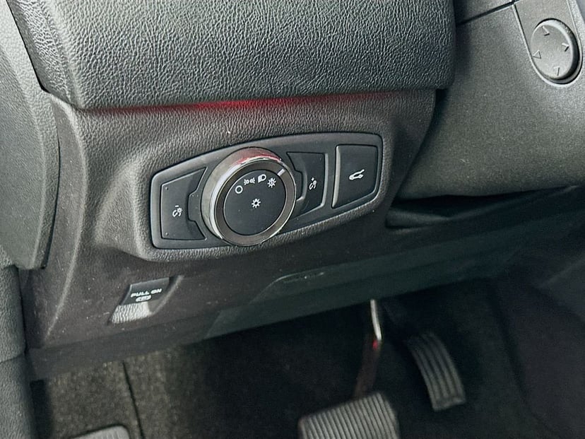 2019 Lincoln MKC - Image 10