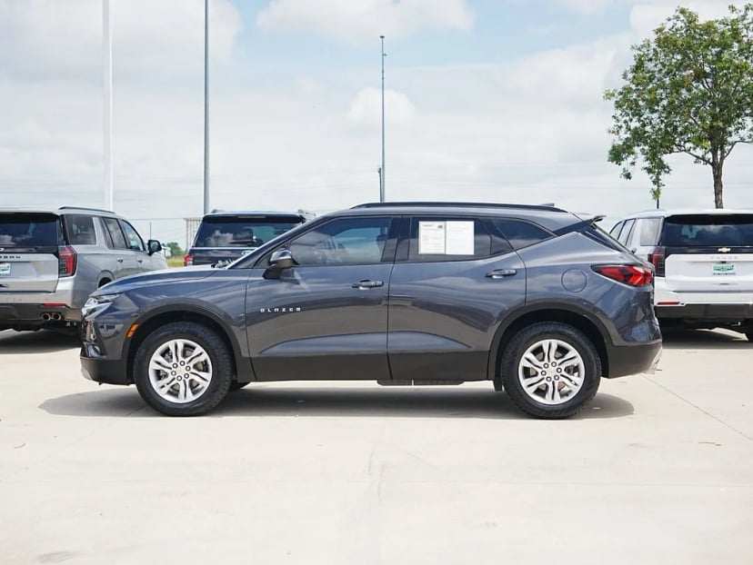 2021 Chevrolet Blazer - Image 2