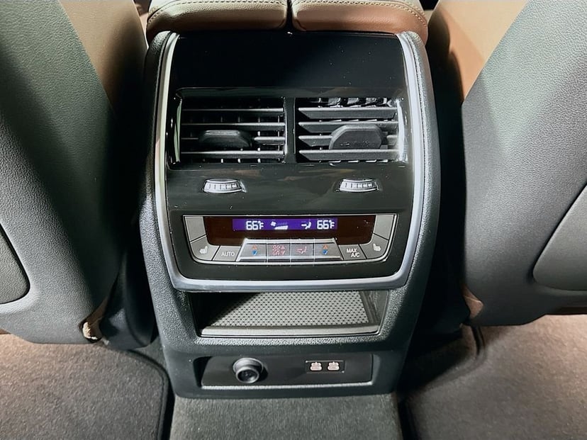 2026 BMW X5 - Image 18