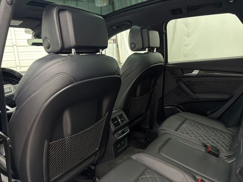 2020 Audi SQ5 - Image 18