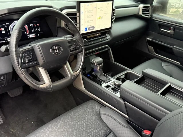 2025 Toyota Tundra - Image 9