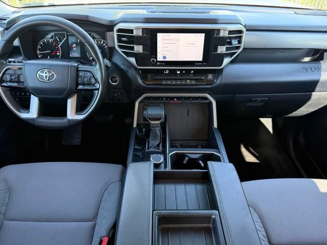 2022 Toyota Tundra - Image 21