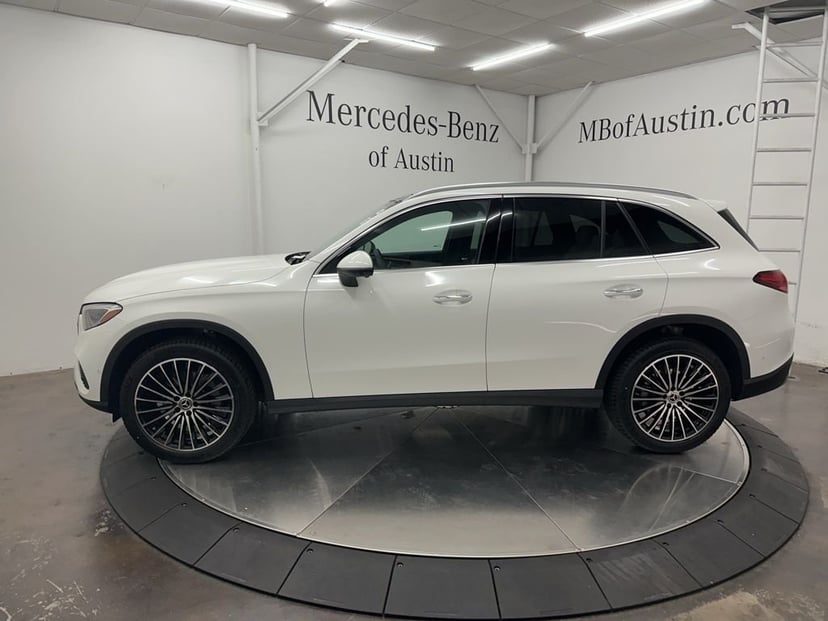 2026 Mercedes-Benz GLC - Image 1