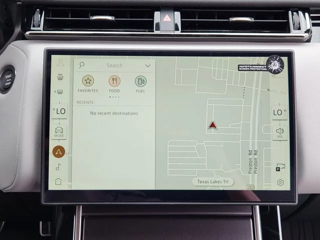 2026 Land Rover Range Rover Velar - Image 12