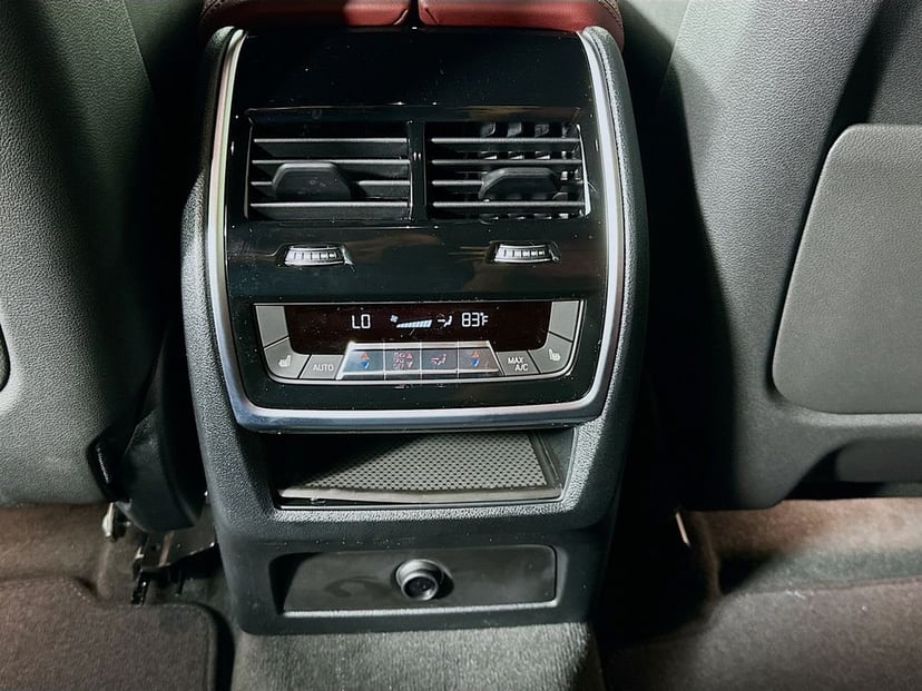 2027 BMW X6 - Image 18