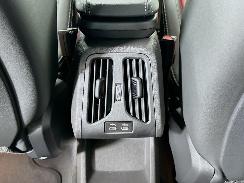 2026 BMW X1 - Image 18