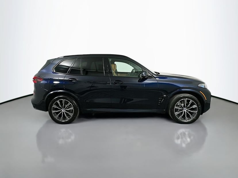 2026 BMW X5 - Image 4