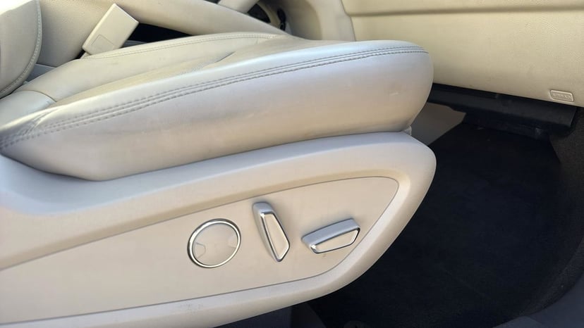 2020 Lincoln Nautilus - Image 25