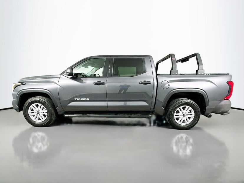 2024 Toyota Tundra - Image 8