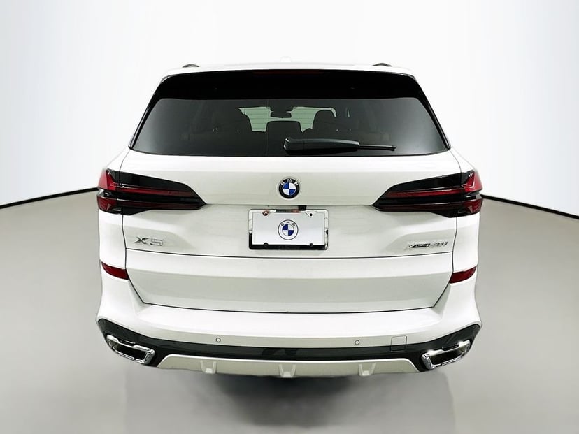 2026 BMW X5 - Image 6