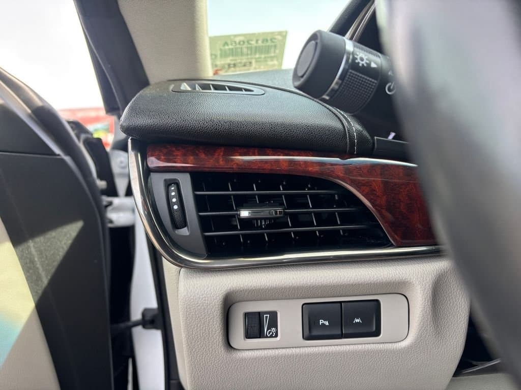 2017 Cadillac ATS - Image 23