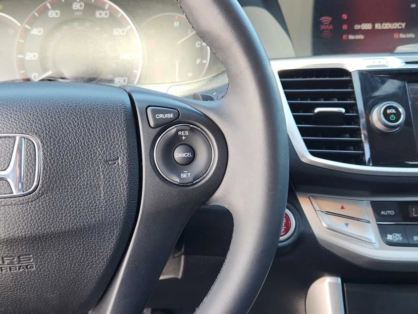 2014 Honda Accord - Image 28