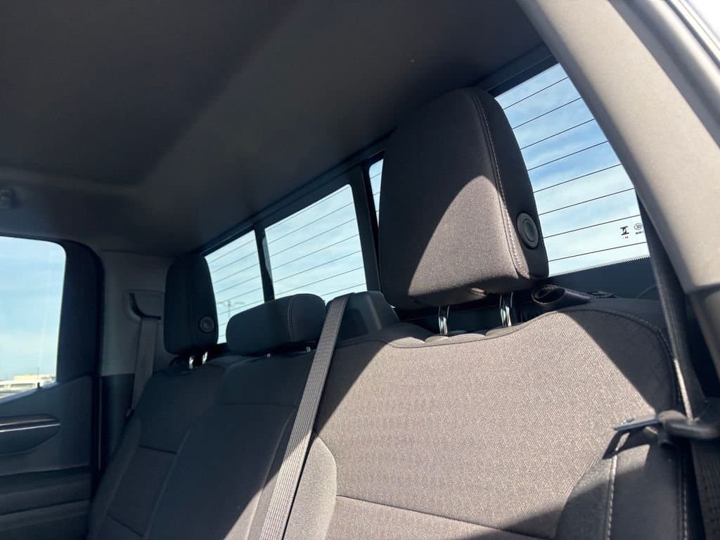 2025 Chevrolet Silverado 1500 - Image 26