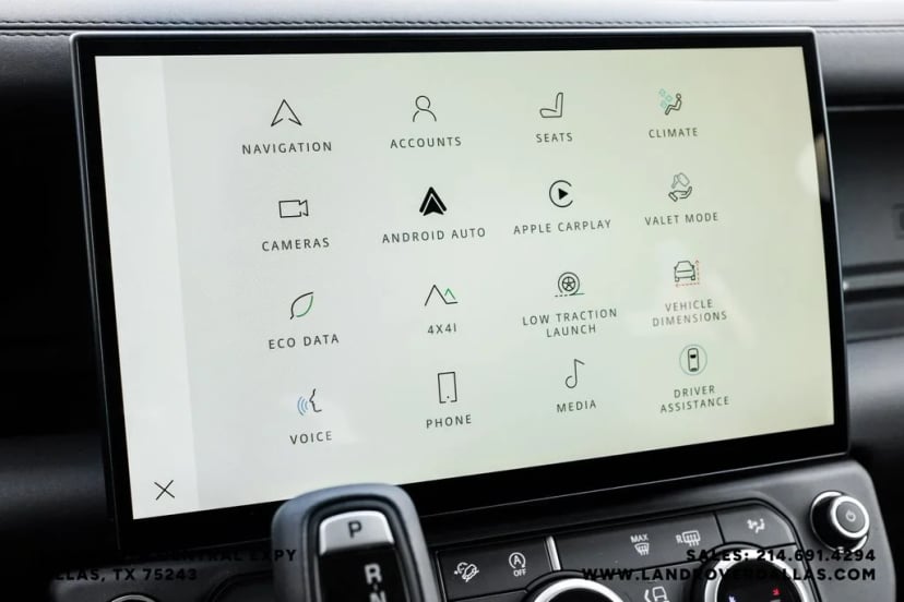 2026 Land Rover Defender 110 - Image 30