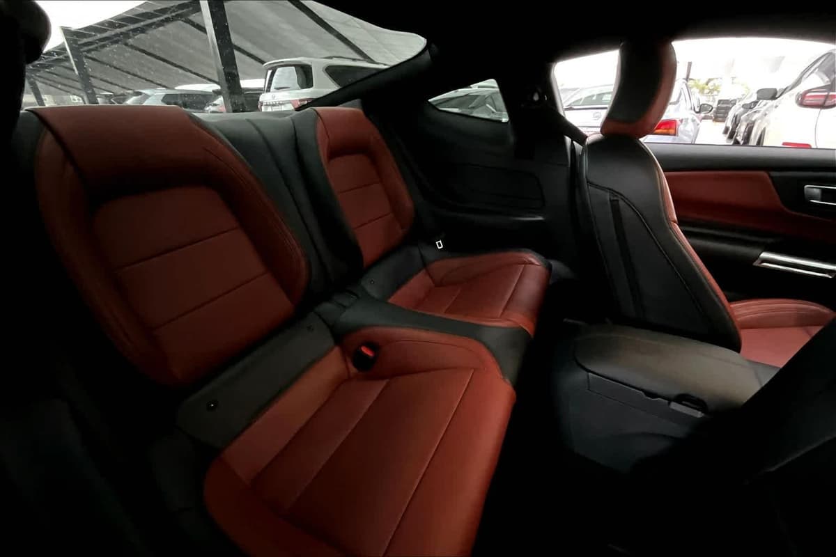 2024 Ford Mustang - Image 18