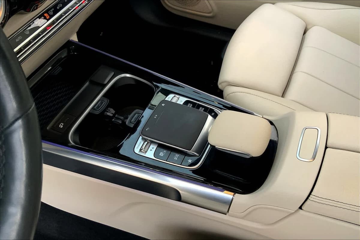 2020 Mercedes-Benz GLB 250 - Image 16