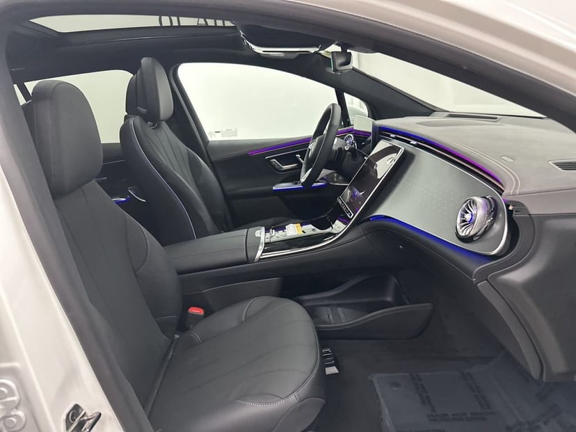2026 Mercedes-Benz EQE - Image 28