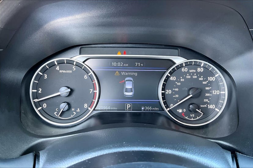 2025 Nissan Altima - Image 26