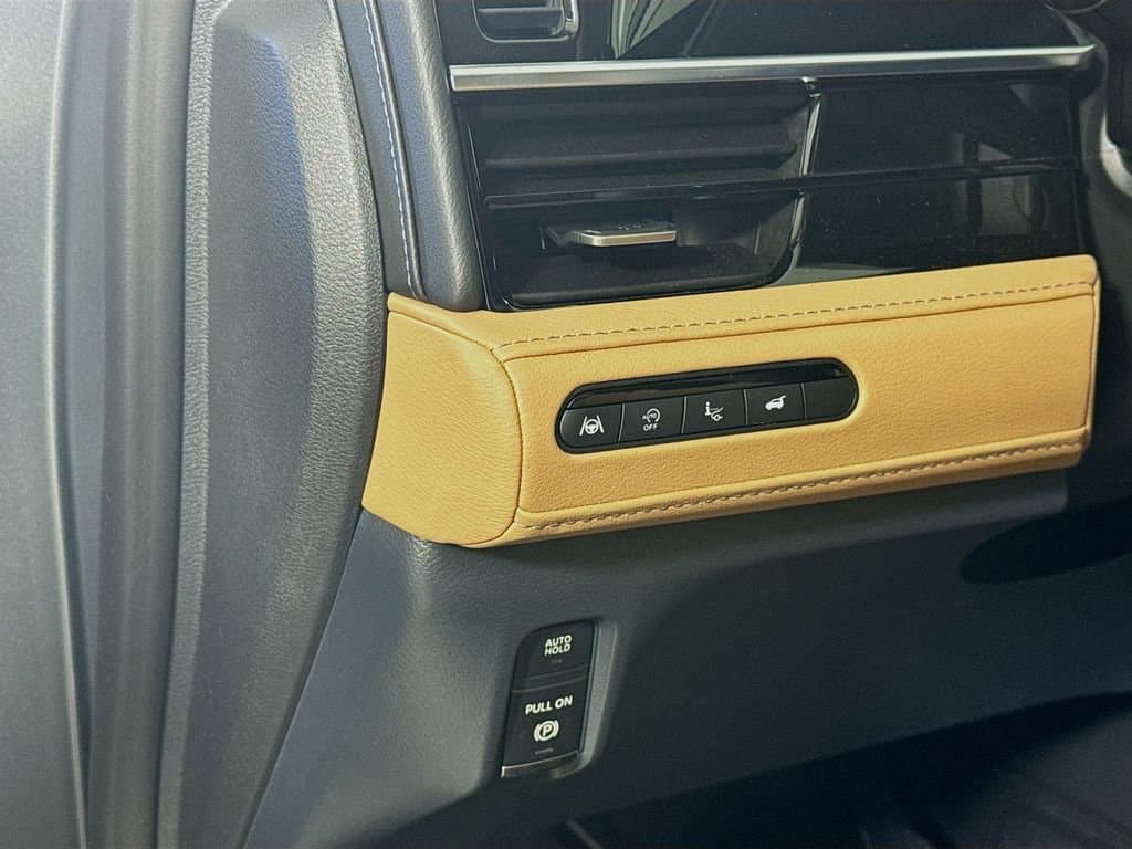 2026 INFINITI QX80 - Image 11