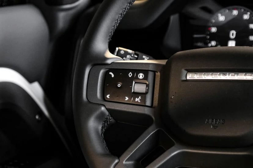 2026 Land Rover Defender 110 - Image 16