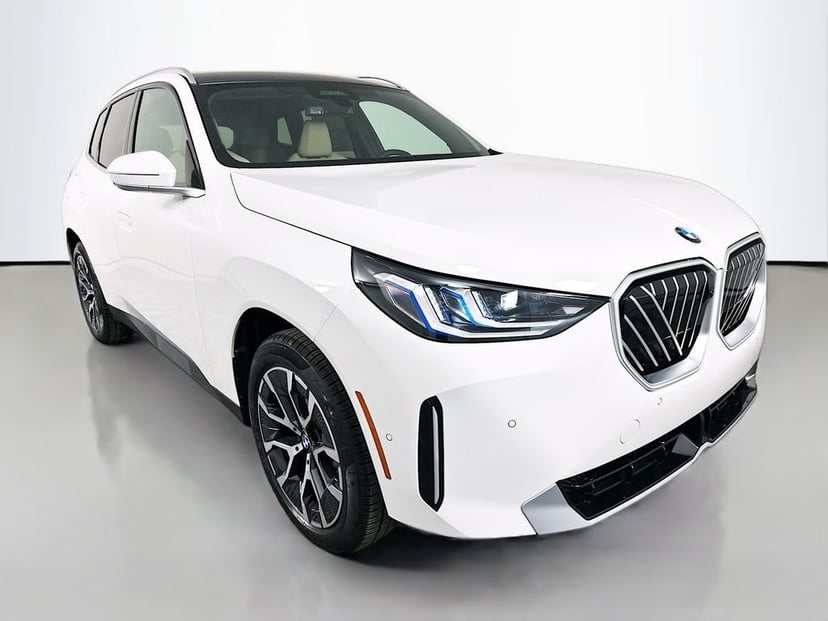 2026 BMW X3 - Image 3