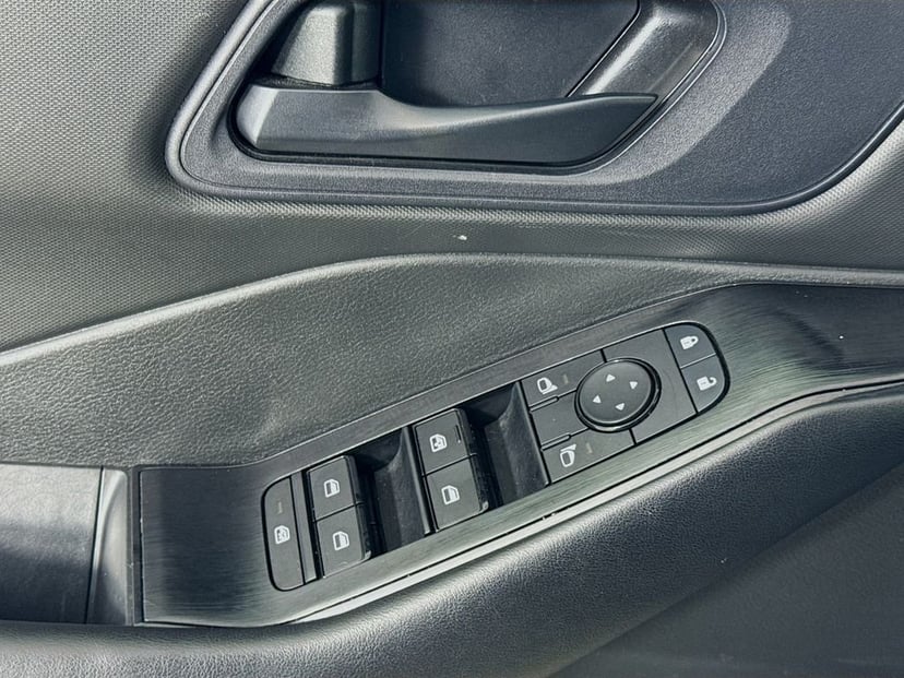 2024 Nissan Rogue - Image 22