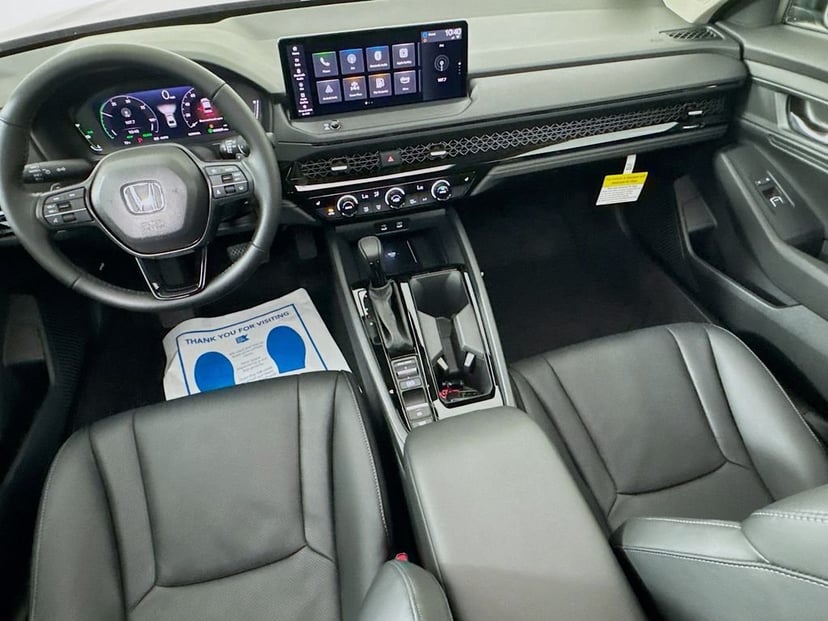 2026 Honda Accord Hybrid - Image 32