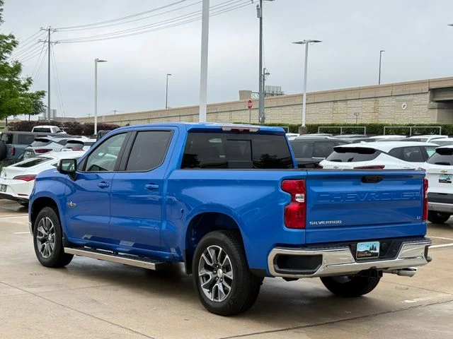 2025 Chevrolet Silverado 1500 - Image 4