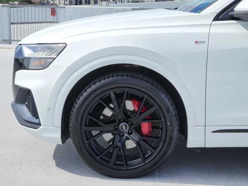 2021 Audi Q8 - Image 9