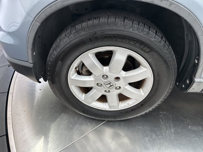 2011 Honda CR-V - Image 24