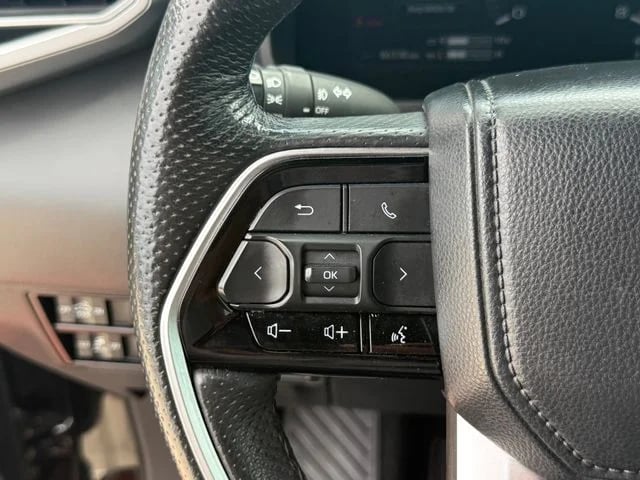 2023 Toyota Tundra Hybrid - Image 13