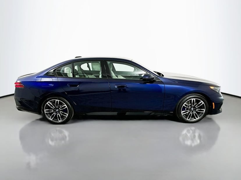 2026 BMW 5 Series - Image 4
