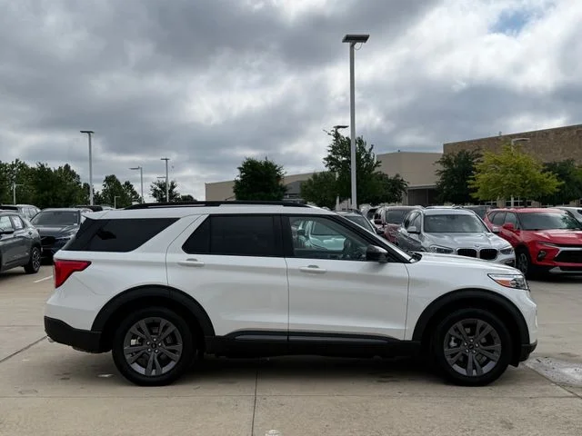 2023 Ford Explorer - Image 7