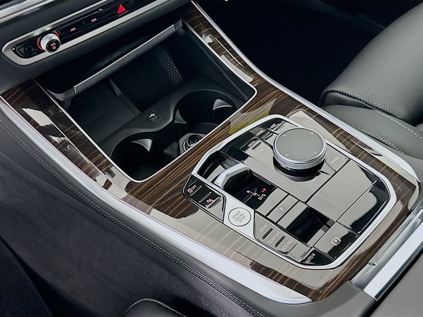 2026 BMW X5 - Image 15