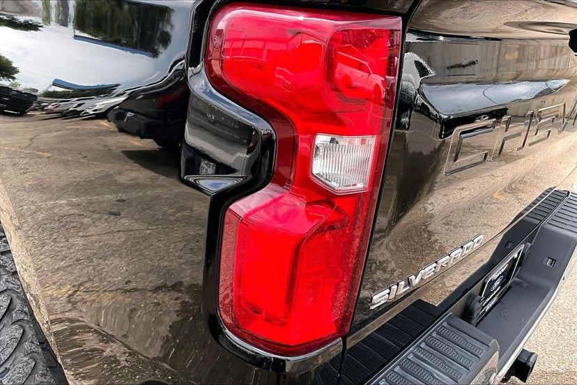 2020 Chevrolet Silverado 1500 - Image 28