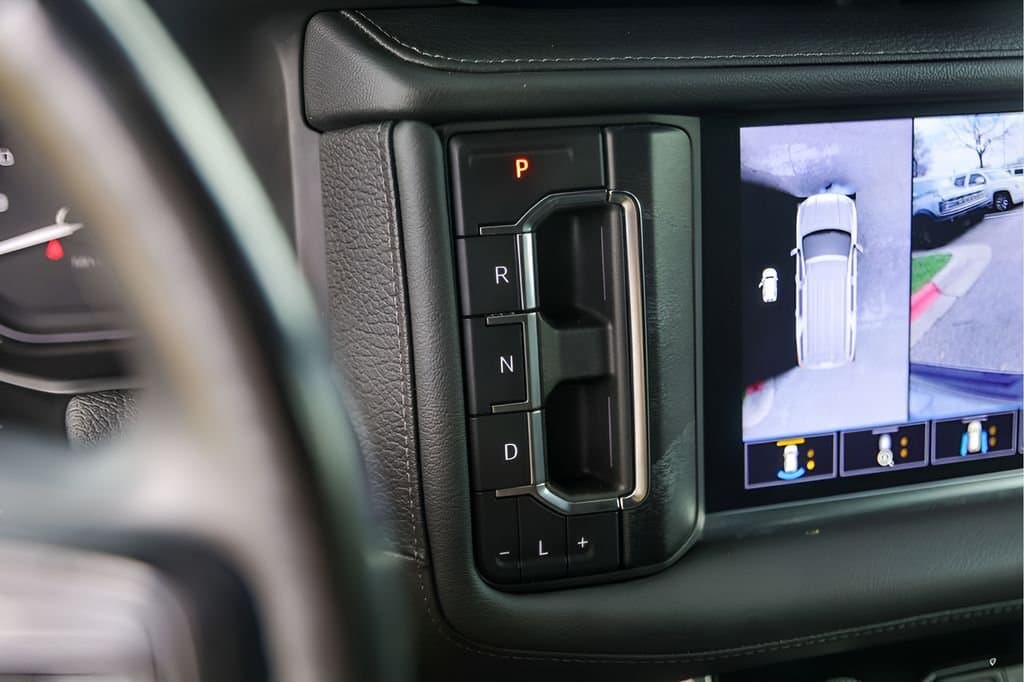 2021 GMC Yukon - Image 20