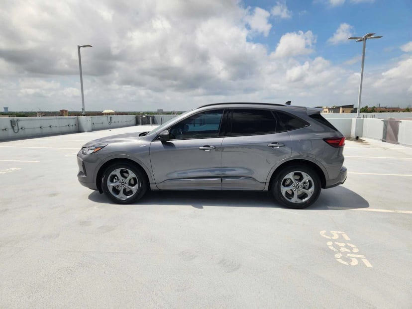 2024 Ford Escape - Image 4