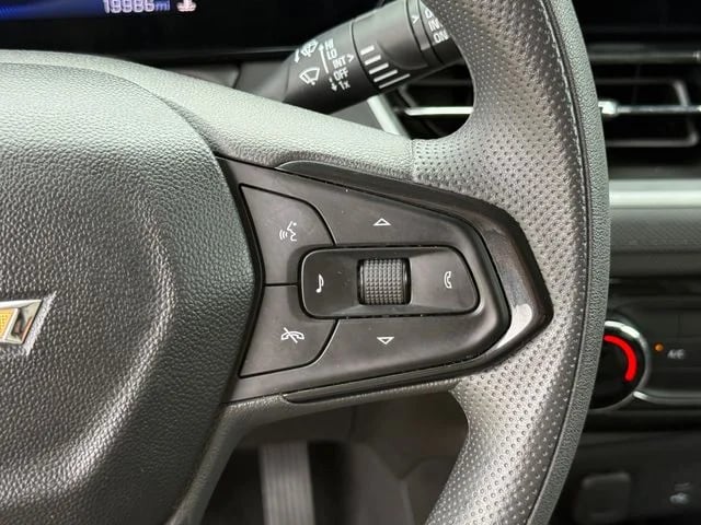 2025 Chevrolet TrailBlazer - Image 15