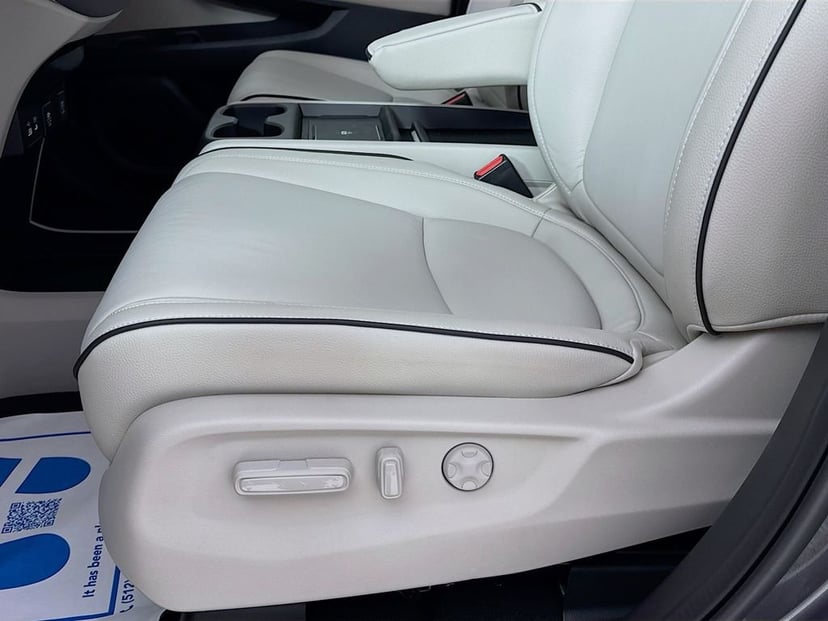 2026 Honda Odyssey - Image 24