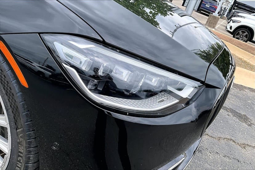 2025 Mercedes-Benz AMG® S 63 E - Image 25